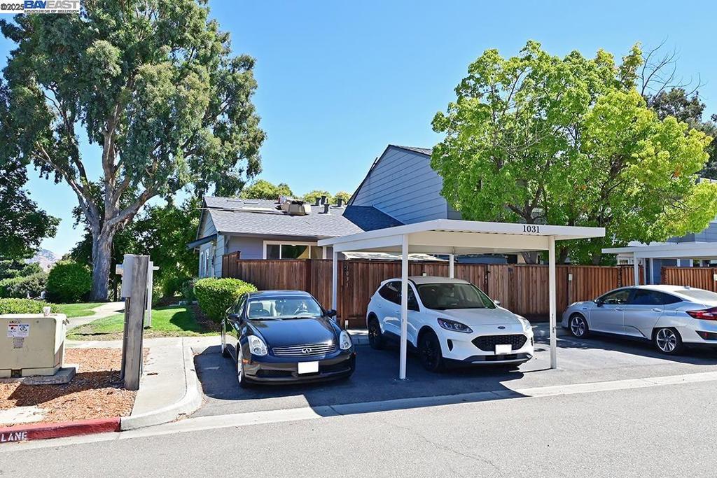 SPRINGVALLEY CMN - Residential