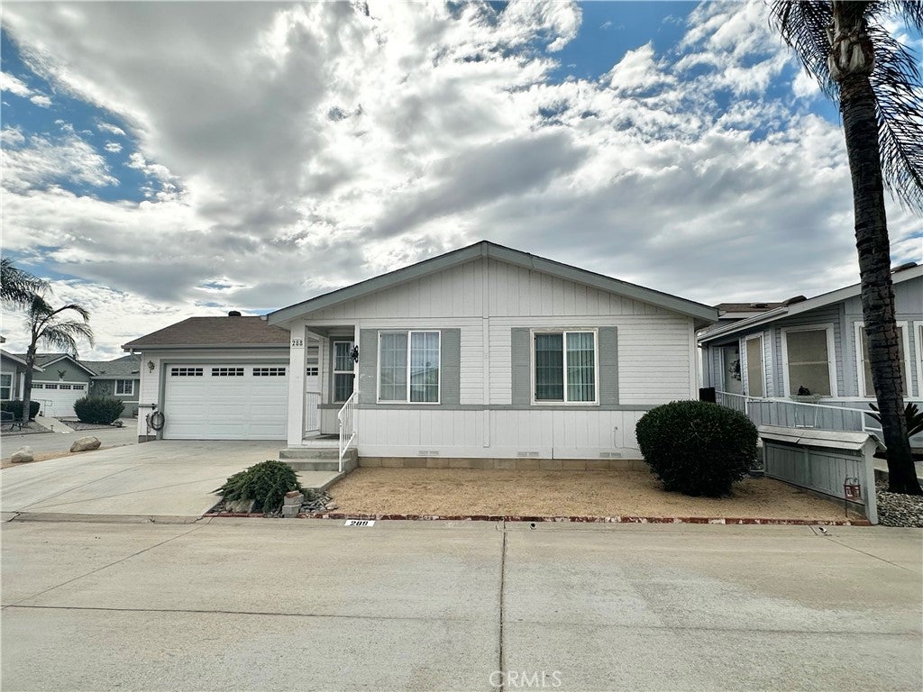 27250 Murrieta 288