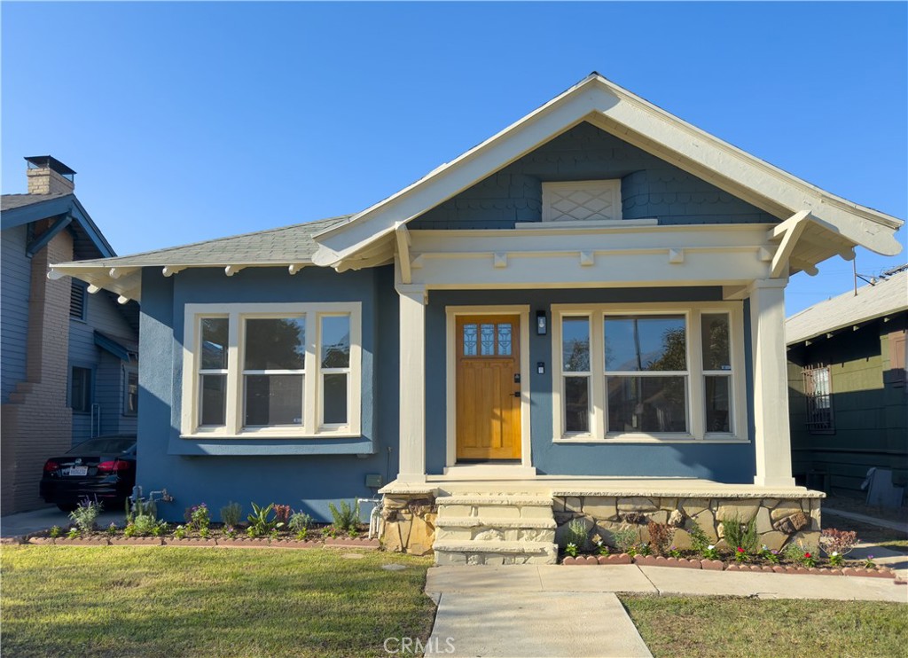 Charming Remodeled Craftsman in Historic Jefferson Park.
Welcome to this beautifully remodeled 4-bedroom, 2-bathroom Craftsman home in the heart of Historic Jefferson Park. Thoughtfully updated with permits from the City of Los Angeles, this residence blends modern convenience with timeless character. The exterior paint color—Sherwin-Williams “Needlepoint Navy”—was carefully selected and officially approved by the Jefferson Park Historic Preservation Overlay Zone (HPOZ), ensuring authenticity and historical integrity.
Inside, you’ll find a bright, open kitchen with a spacious island, sleek finishes, and a convenient pot filler—perfect for entertaining or every day living. The primary suite offers a large walk-in closet and a stylishly updated bathroom. Additional highlights include a brand new HVAC system, fresh interior and exterior paint, new flooring, remodeled bathrooms, new bedroom and closet doors, and recessed lighting throughout.
The property also features a 2-car detached garage and is truly move-in ready. Enjoy the best of West Adams living with close proximity to vibrant shops, dining, and cultural landmarks. Don’t miss this opportunity to own a piece of Jefferson Park’s history while enjoying all the modern comforts!