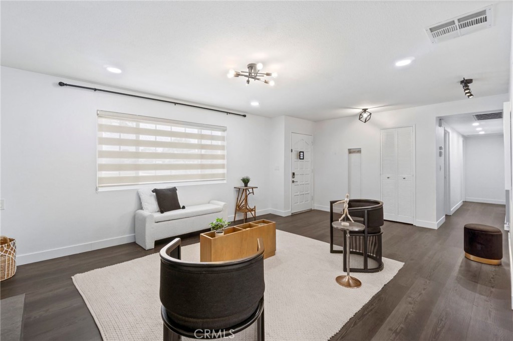 East Gate (ESGT) - Residential