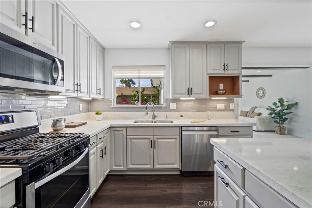 East Gate (ESGT) - Residential