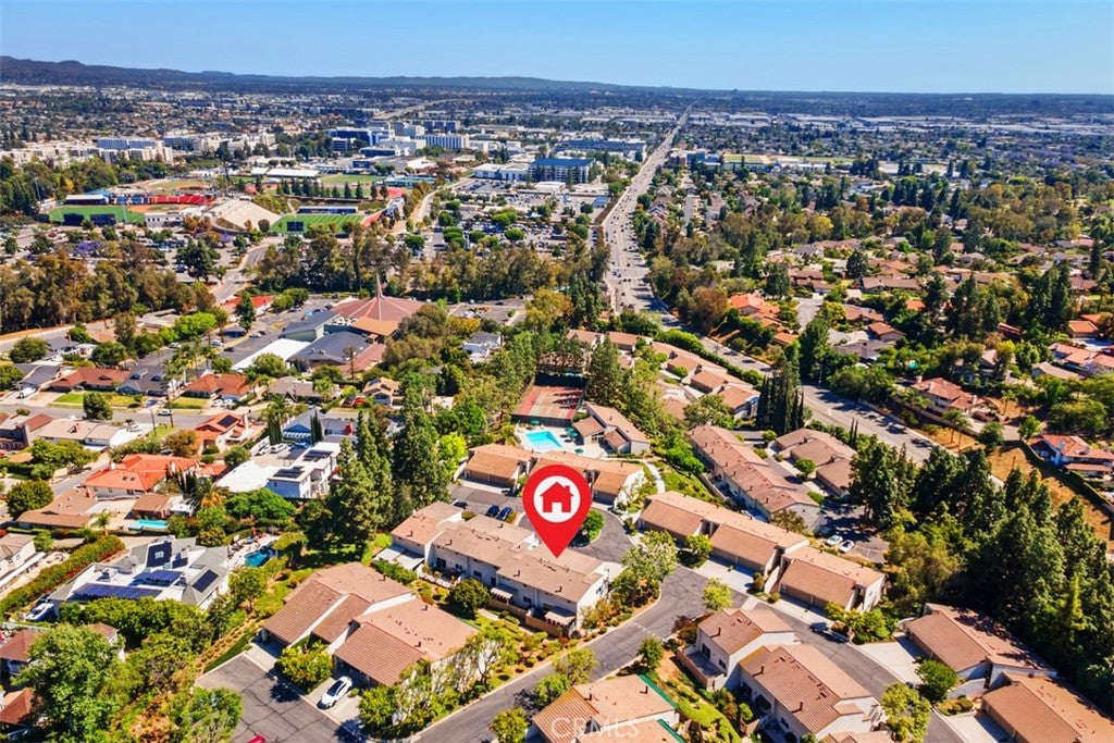 2241 Vista Del Sol