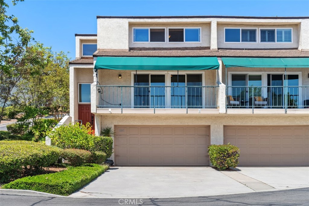 2241 Vista Del Sol