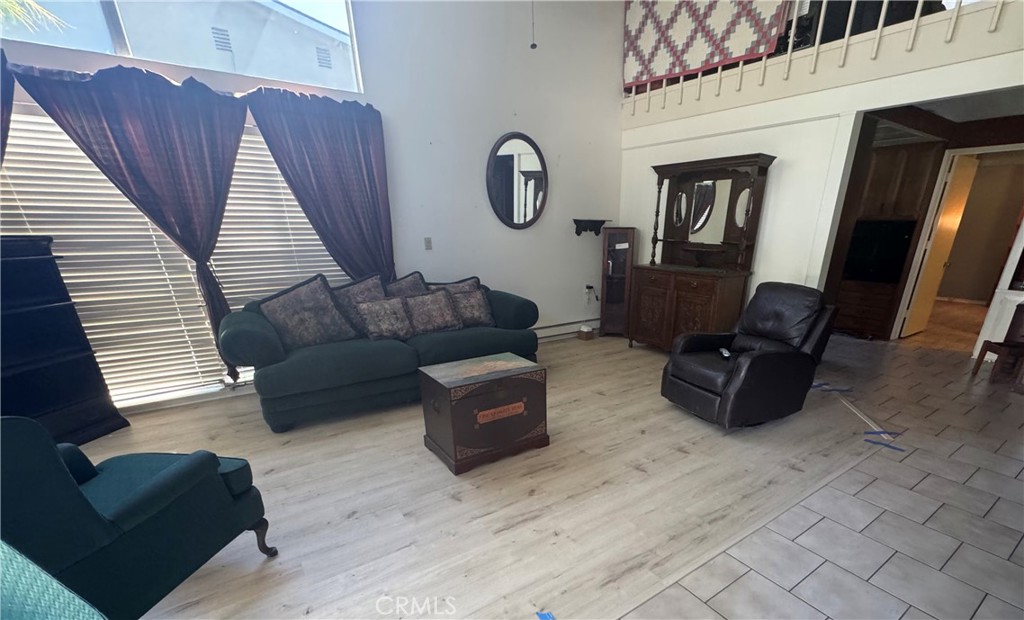 376 Avenida Castilla C