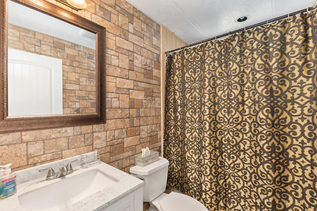 Suncrest Country Clb - Manufactured In Park