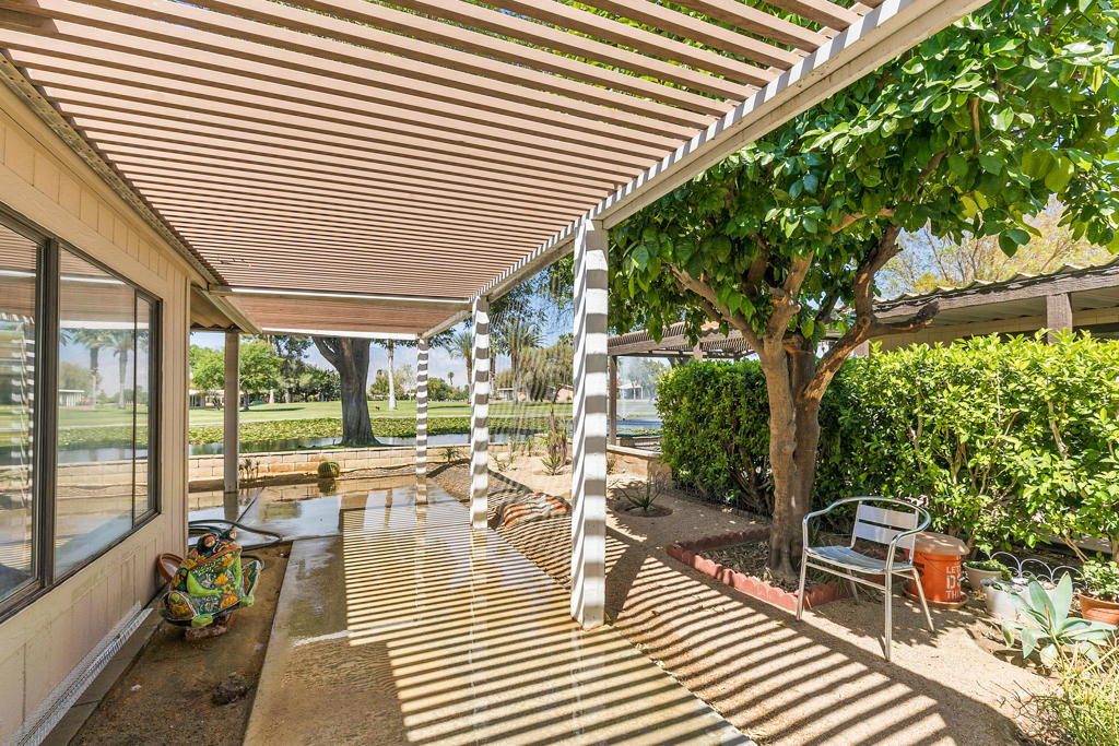 Suncrest Country Clb - Manufactured In Park