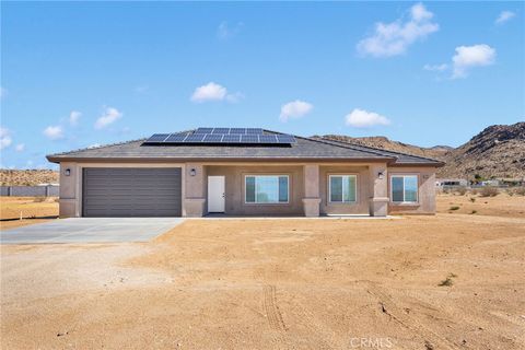 15575 Desert Star Apple Valley CA 92307