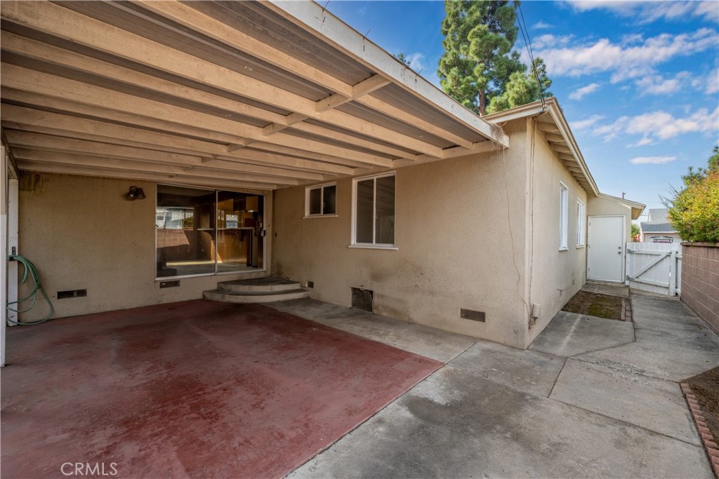 Carson Park/Long Beach (CLB) - Residential