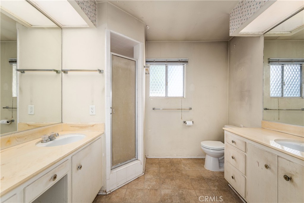Carson Park/Long Beach (CLB) - Residential