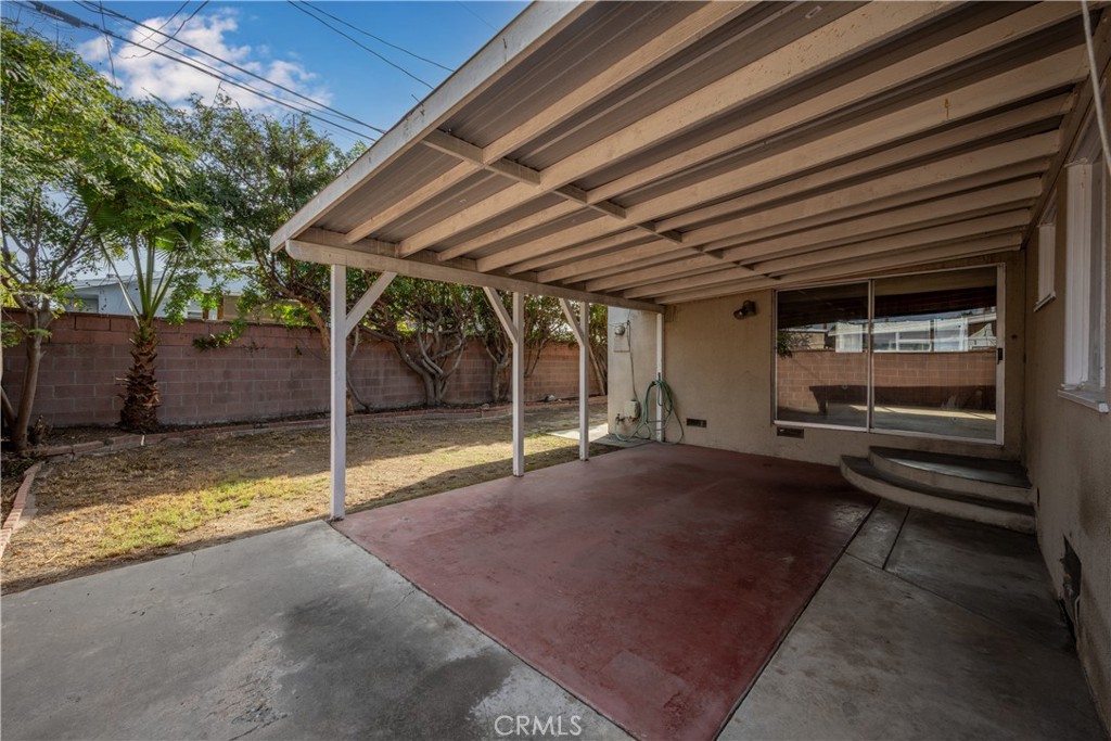 Carson Park/Long Beach (CLB) - Residential