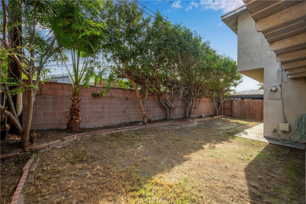 Carson Park/Long Beach (CLB) - Residential