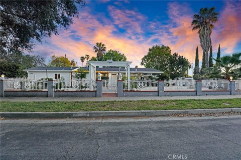Photo of 17444 Septo Street, Northridge, CA 91325 (MLS # SR26037425)