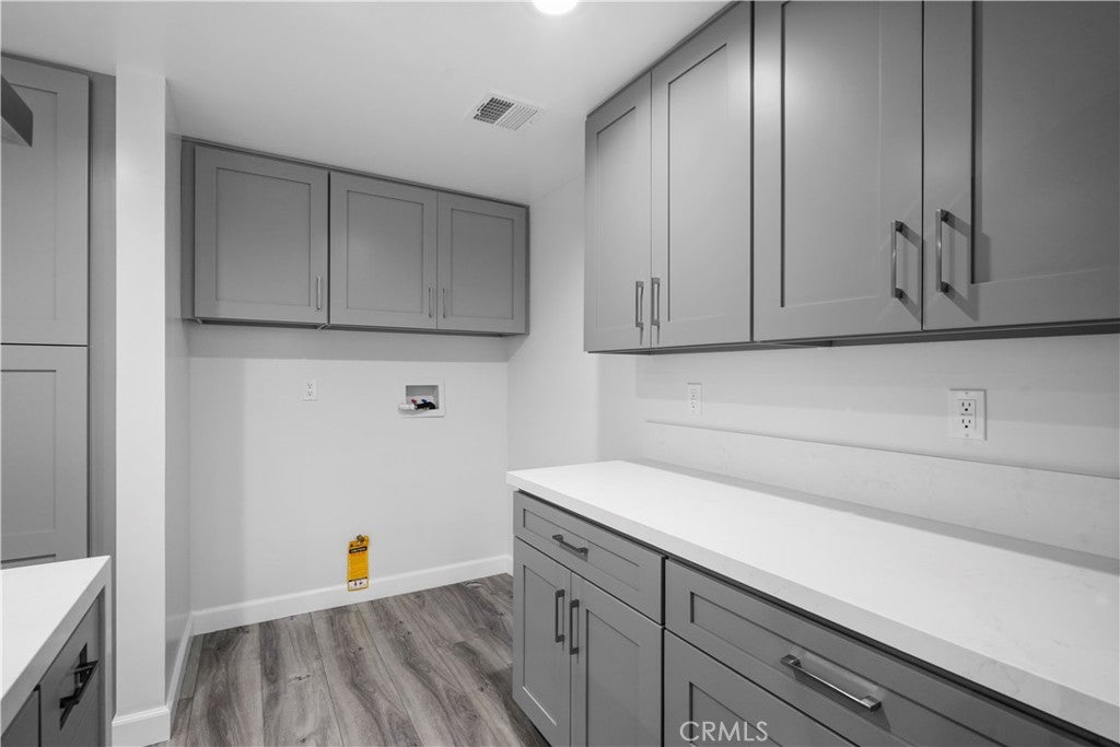 227 E Burbank C