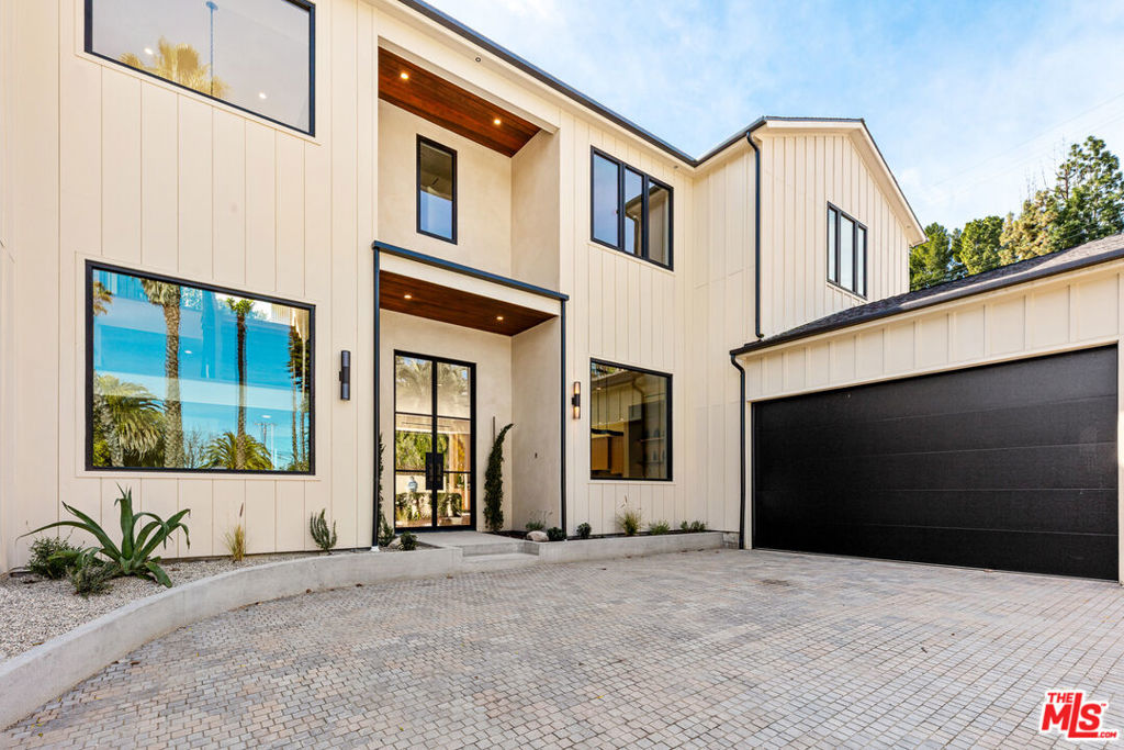 18100 Karen Drive