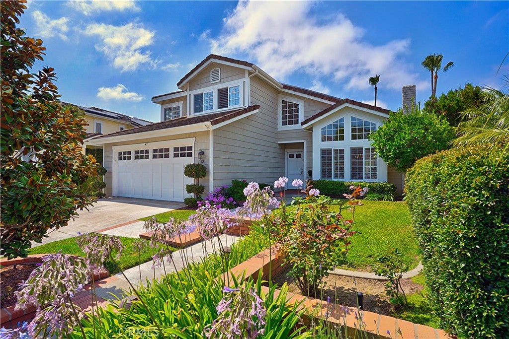 22 Serenity LN