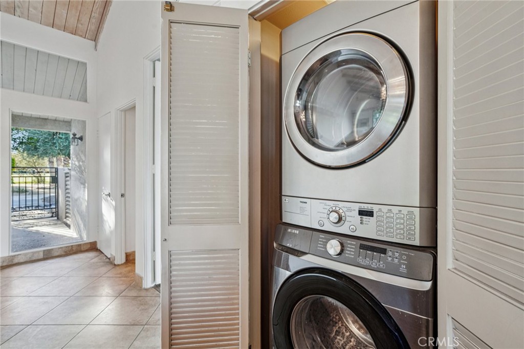 Mission Hills Country Club (32148) - Residential