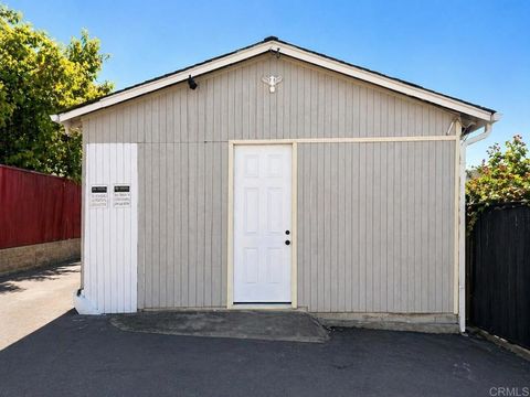 Photo of 208 E Mission Road #F, Fallbrook, CA 92028 (MLS # NDP2604155)