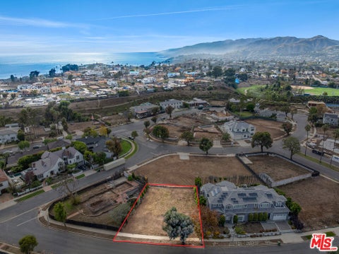 Photo of 519 Frontera Drive, Los Angeles, CA 90272 (MLS # 26998391)