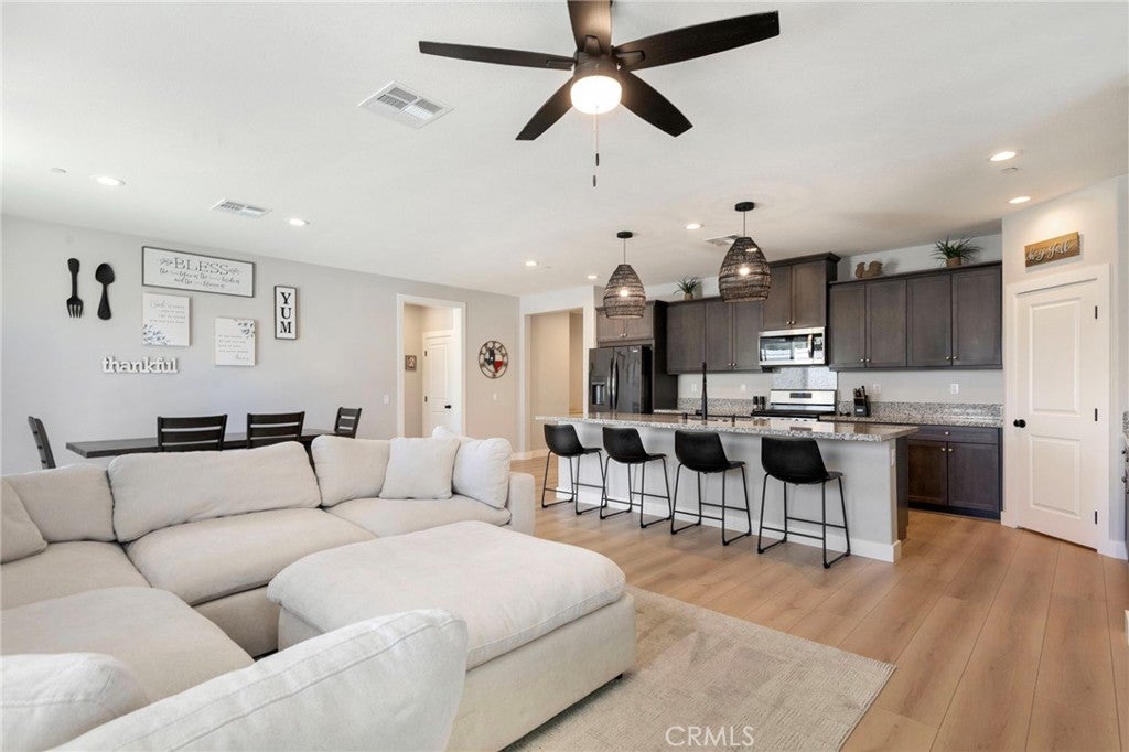 31106 Pepperbush