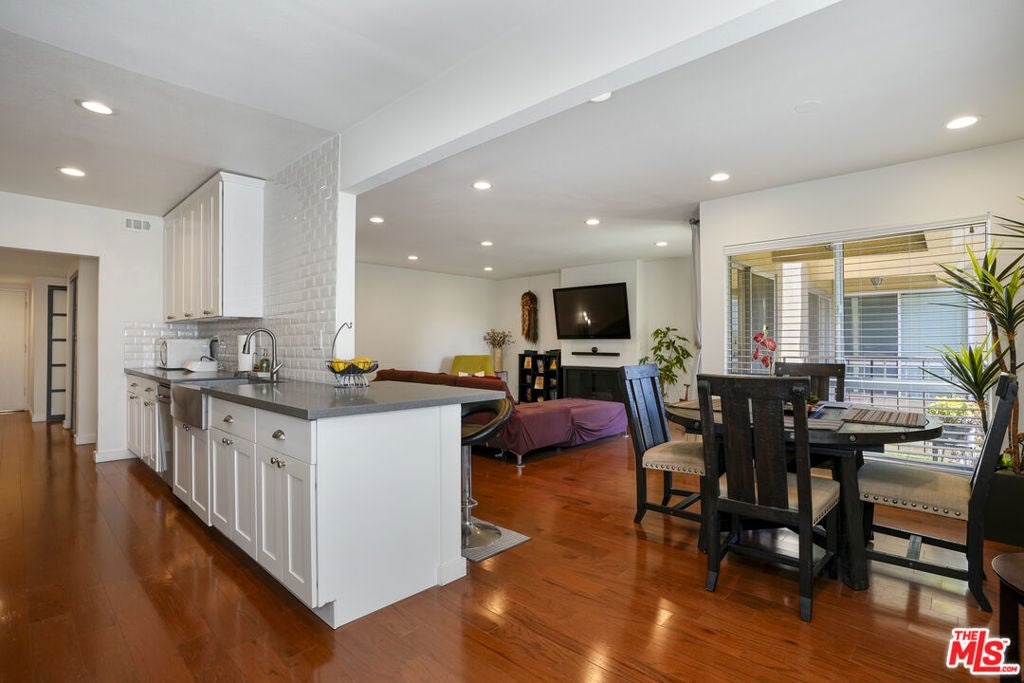 5845 Doverwood Drive 213