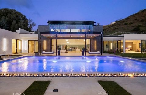 Photo of 74 Coolwater Road, Bell Canyon, CA 91307 (MLS # SR25247289) Photo of 74 Coolwater Road, Bell Canyon, CA 91307 (MLS # SR25247289)