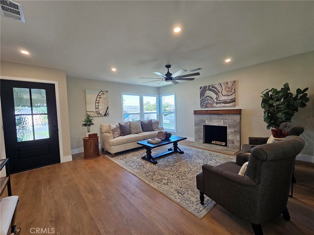 Properties 2 2306 W 180th St