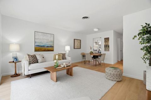 Photo of 1318 Terra Nova Boulevard, Pacifica, CA 94044 (MLS # ML82044271)