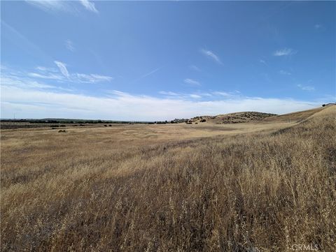 Photo of 0 10th Street, San Miguel, CA 93451 (MLS # SC25109504) Photo of 0 10th Street, San Miguel, CA 93451 (MLS # SC25109504)