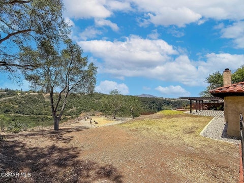 Tiny photo for 1810 Calle Salto, Thousand Oaks, CA 91360 (MLS # 226002647)