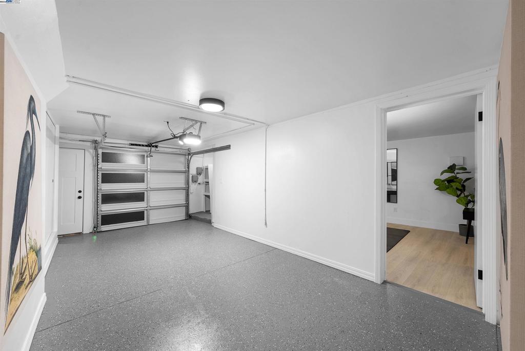 GOLDEN GATE HEIG - Residential