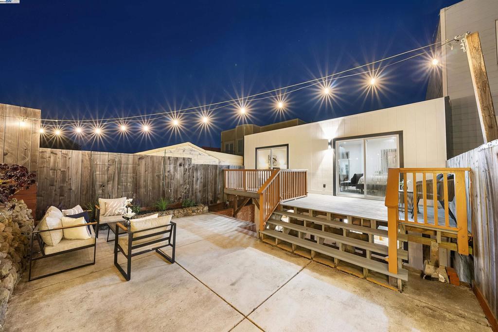 GOLDEN GATE HEIG - Residential