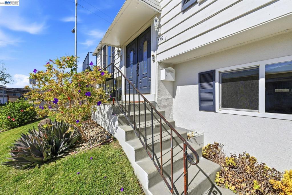375 Monte Carlo Ave