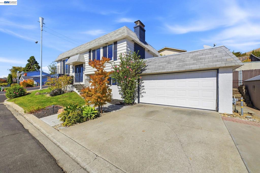 375 Monte Carlo Ave