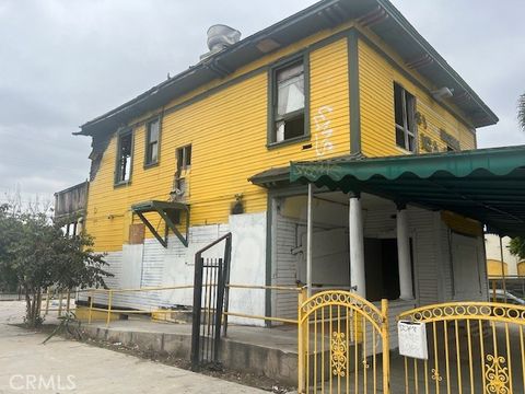 Photo of 604 E Mission Blvd, Pomona, CA 91766 (MLS # AR25274293)