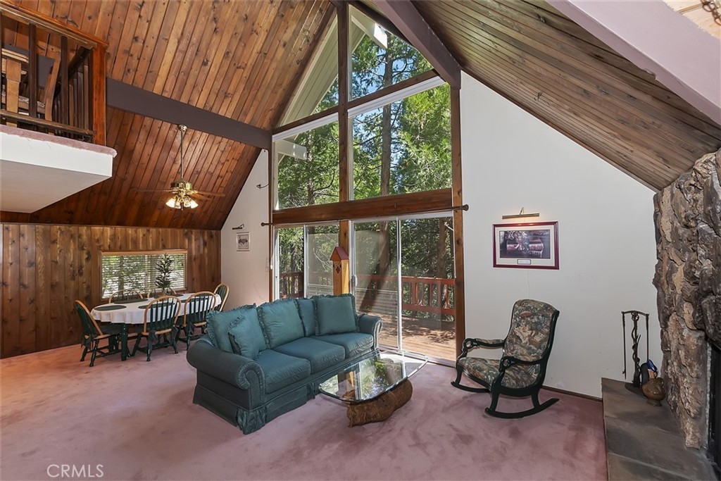 781 Nadelhorn Drive