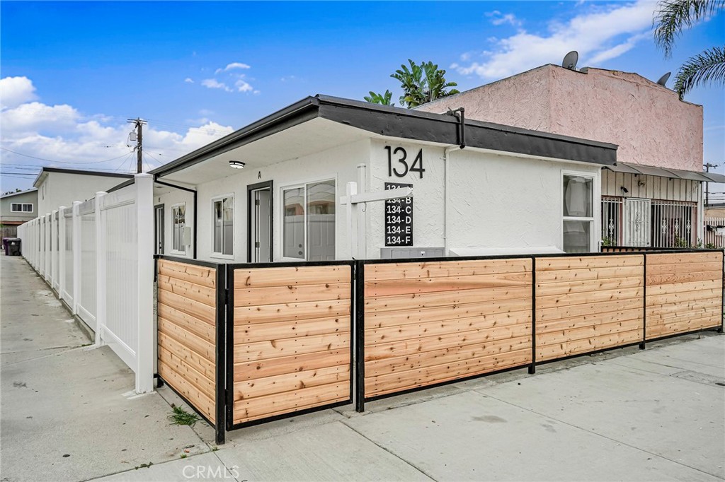 134 E Market Street