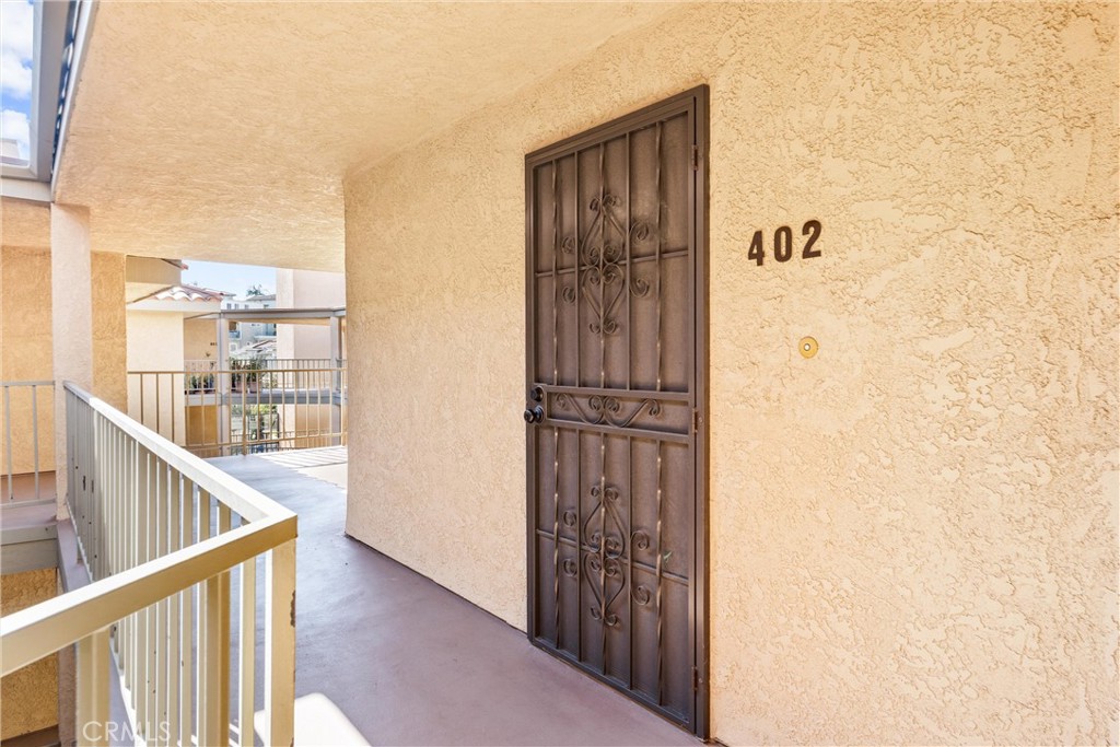 2700 E Panorama Drive 402