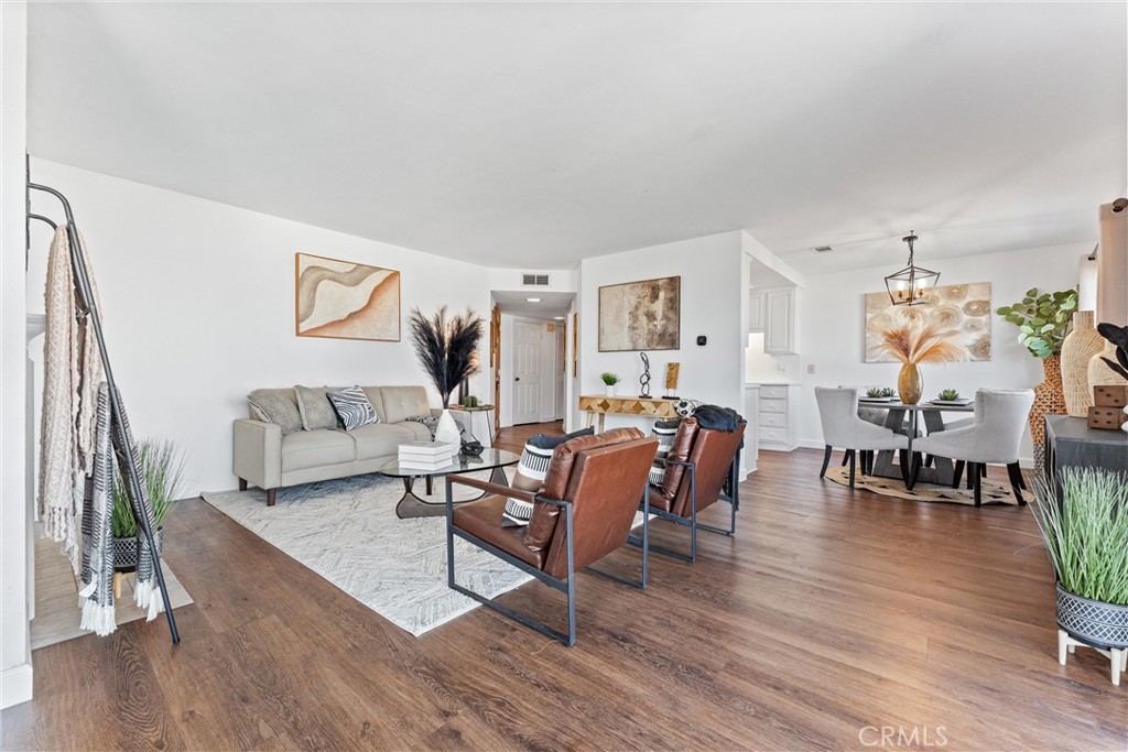 2700 E Panorama Drive 402