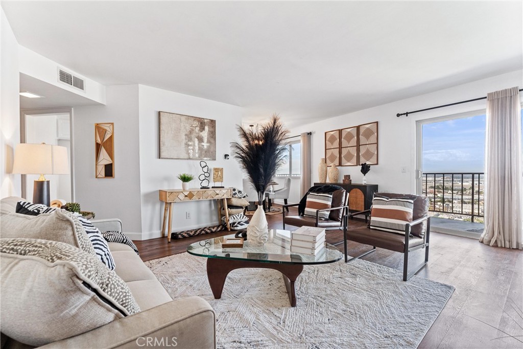 Panorama Summit (PS) - Residential