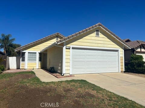 Photo of 1013 Ivy St ST, Hemet, CA 92545 (MLS # SW26148041)