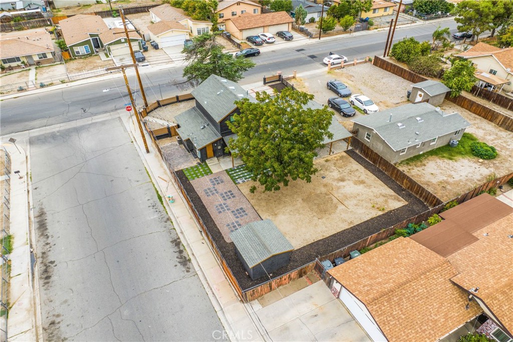 165 N Alessandro Avenue