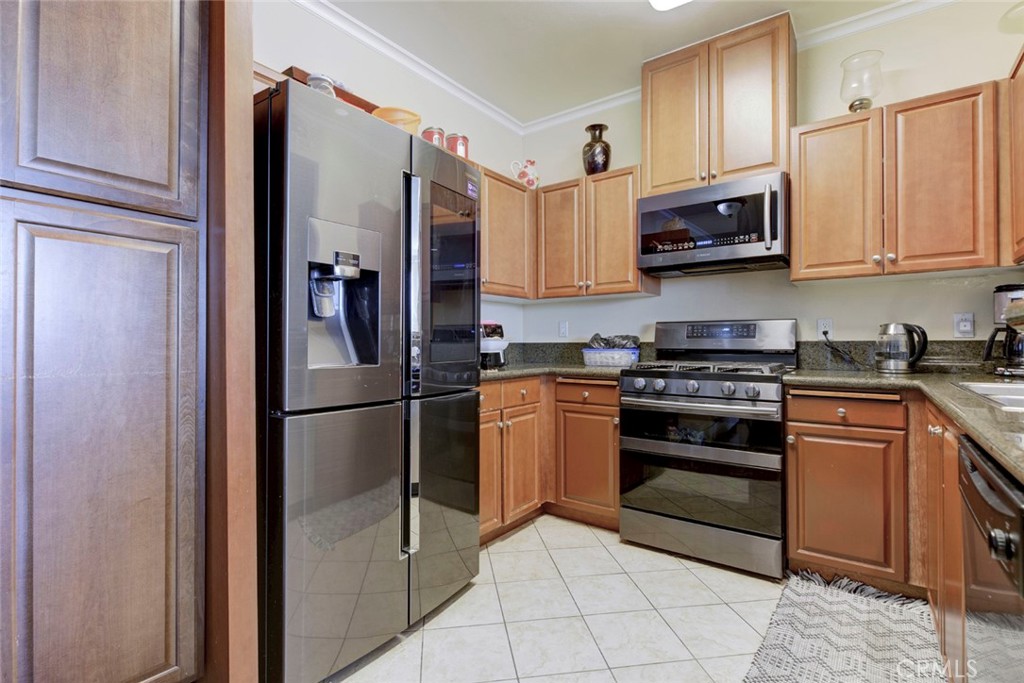 13941 Sherman Way Boulevard 401