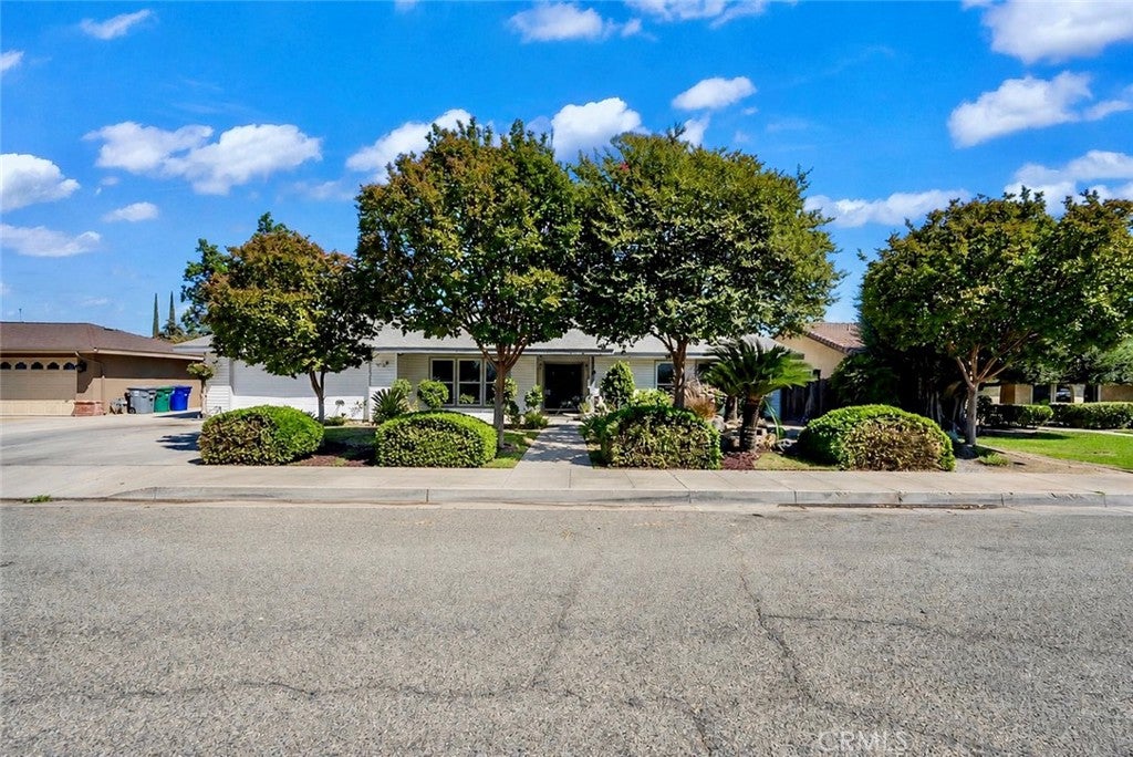 317 Circle