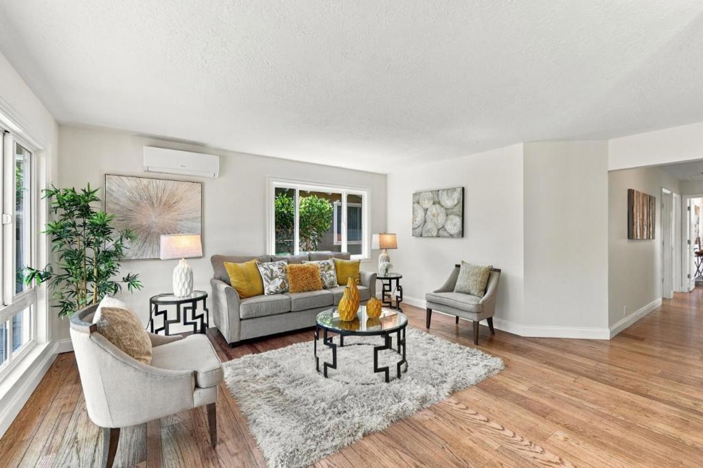 5472 Muir Drive