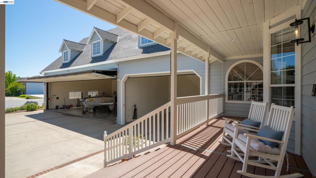 3089 Boeing Rd