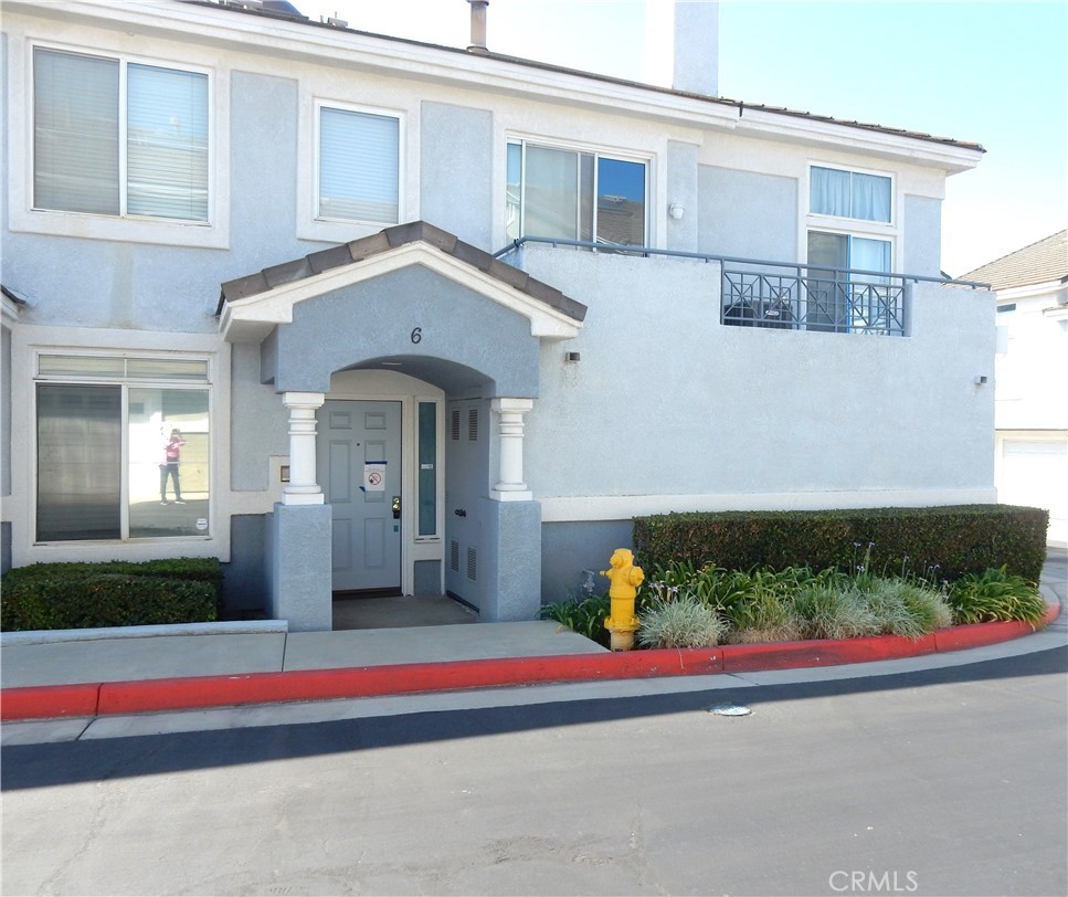 GREAT OPPORTUNITY - Two-Story Condominium, Up the stairs to a spacious Living room with a fireplace, Dining area with balcony. Nice-sized kitchen; Bright and airy 2 bedrooms, Primary bedroom has a balcony area & walk-in closet, 2 bathrooms, staircase to 2nd floor loft area over look livingroom. Attached 2-car garage with laundry area with full hook-ups and direct access to unit. Thank you for showing Pamela