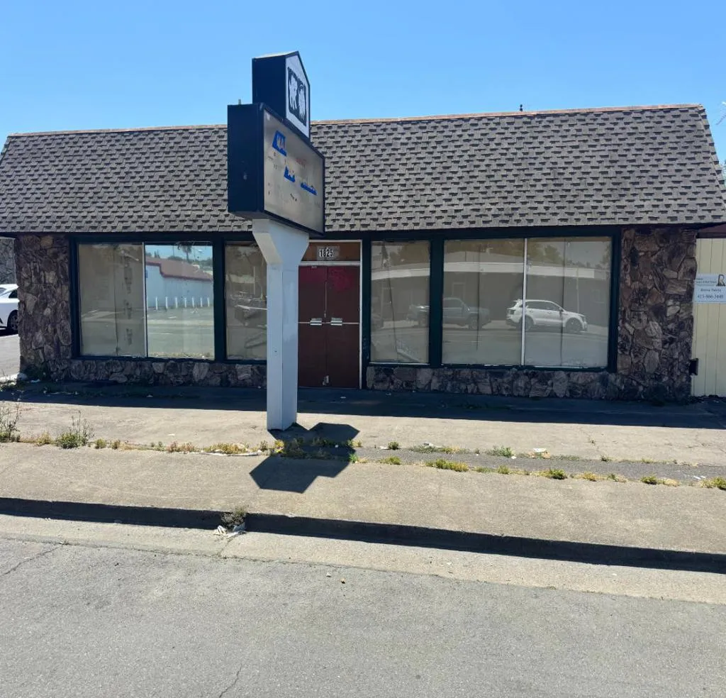 Exterior view of 1825 Springs Road in Vallejo, California