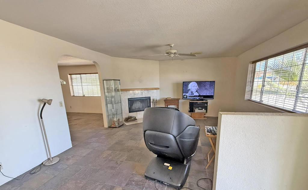 Chino Canyon - Residential