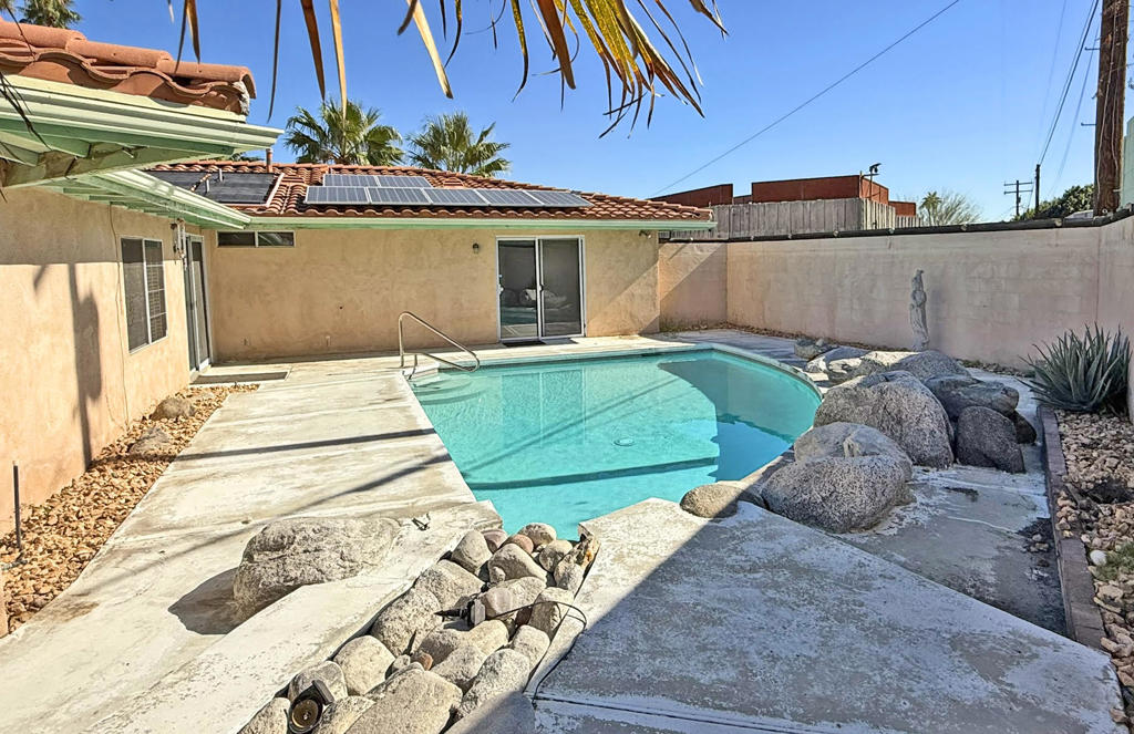 Chino Canyon - Residential