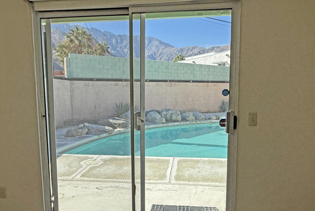 Chino Canyon - Residential